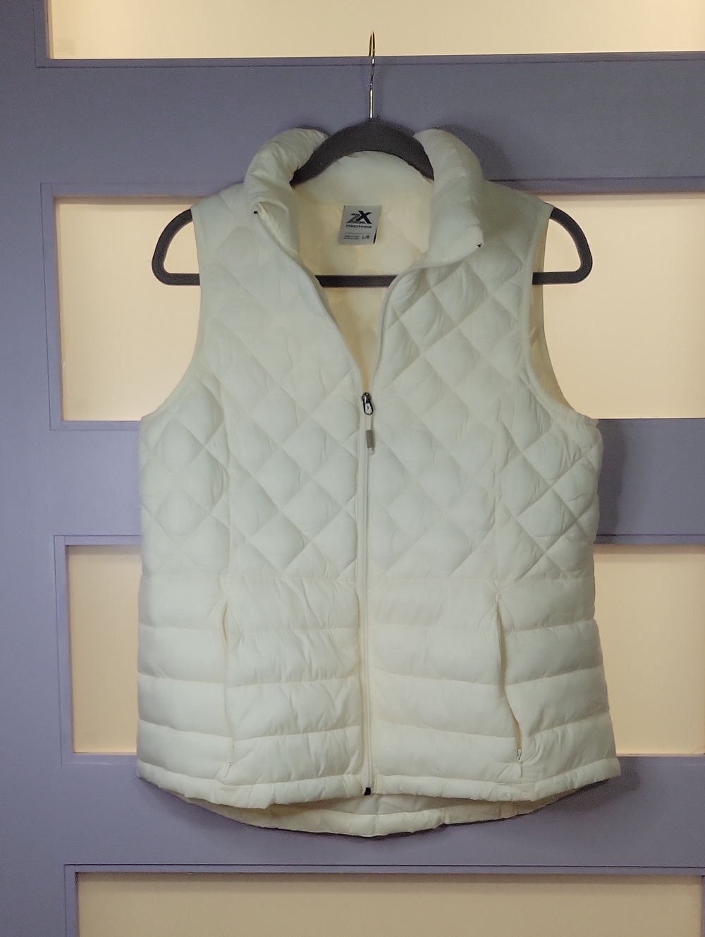 ZeroXposur Women's Cream Quilted Puffer Vest